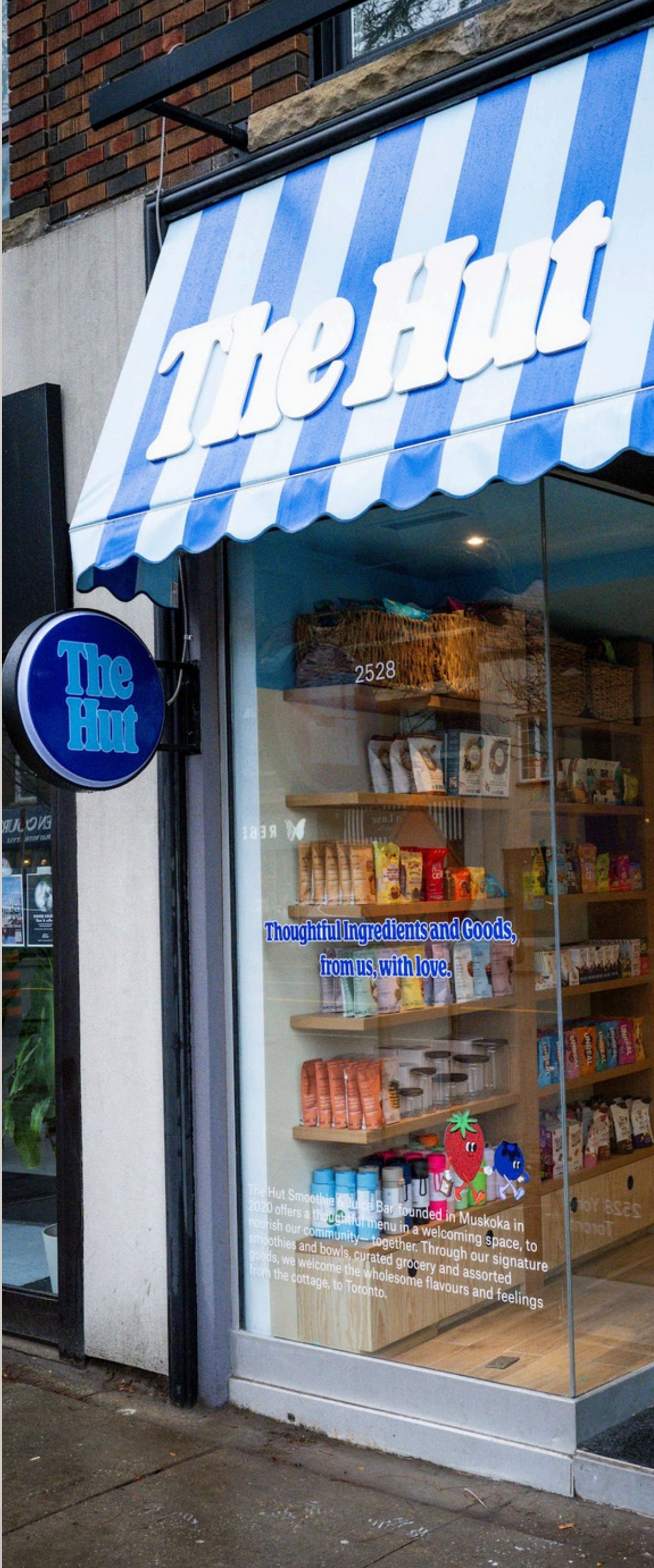 The Hut Smoothie Bar — 2528 Yonge St.